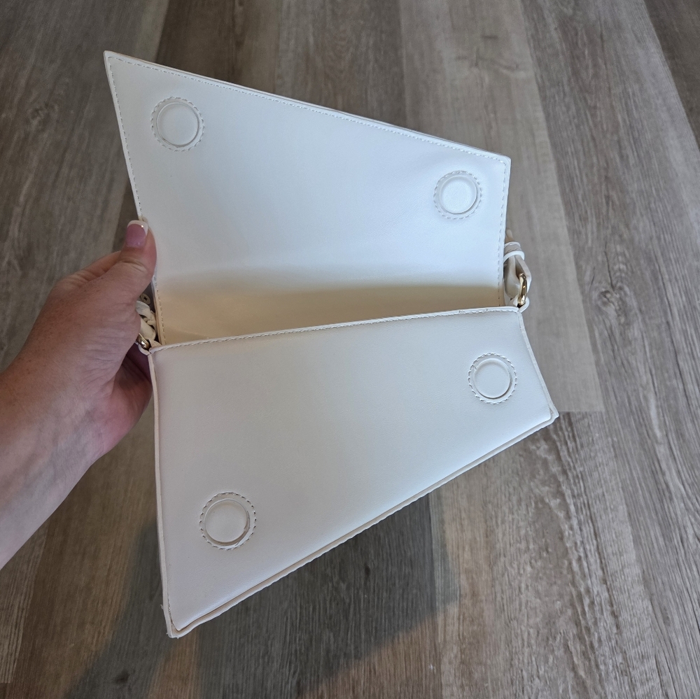 Madison West Geometric White Purse - Picture 6 of 9
